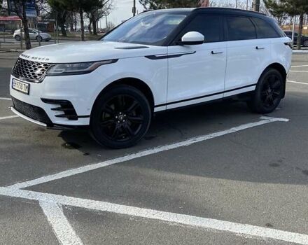 Белый Ленд Ровер Рендж Ровер Велар, объемом двигателя 3 л и пробегом 99 тыс. км за 39000 $, фото 4 на Automoto.ua