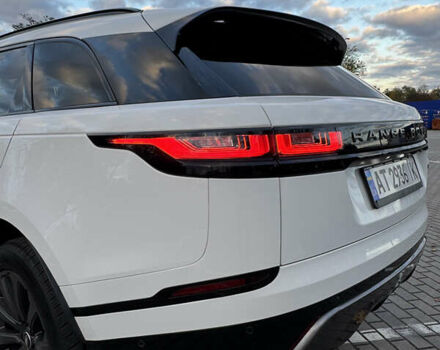 Белый Ленд Ровер Рендж Ровер Велар, объемом двигателя 2 л и пробегом 80 тыс. км за 35500 $, фото 21 на Automoto.ua