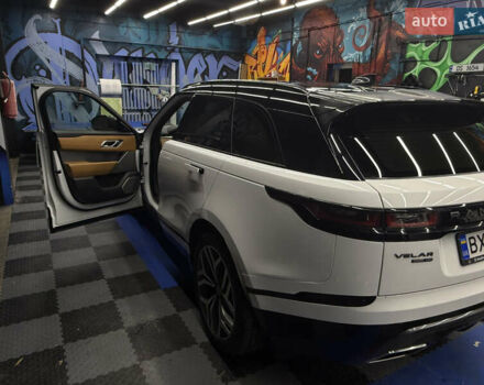 Белый Ленд Ровер Рендж Ровер Велар, объемом двигателя 3 л и пробегом 95 тыс. км за 43000 $, фото 11 на Automoto.ua