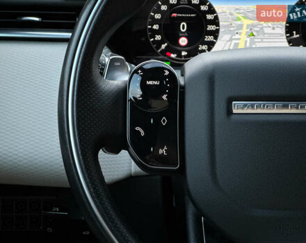 Белый Ленд Ровер Рендж Ровер Велар, объемом двигателя 2 л и пробегом 79 тыс. км за 43000 $, фото 29 на Automoto.ua