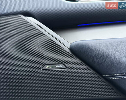 Белый Ленд Ровер Рендж Ровер Велар, объемом двигателя 2.99 л и пробегом 71 тыс. км за 48900 $, фото 33 на Automoto.ua