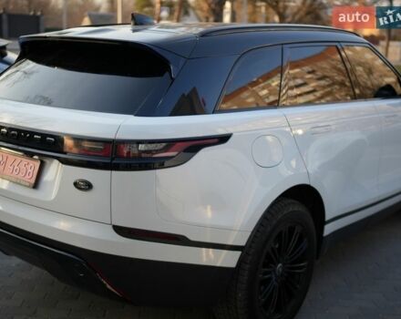 Білий Ленд Ровер Рендж Ровер Велар, об'ємом двигуна 2 л та пробігом 27 тис. км за 37000 $, фото 3 на Automoto.ua