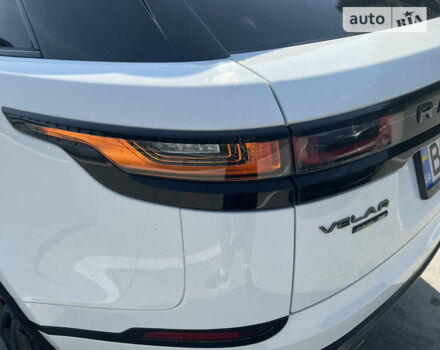 Белый Ленд Ровер Рендж Ровер Велар, объемом двигателя 3 л и пробегом 80 тыс. км за 44000 $, фото 1 на Automoto.ua