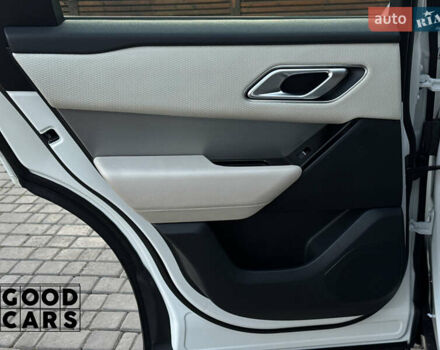 Белый Ленд Ровер Рендж Ровер Велар, объемом двигателя 2 л и пробегом 79 тыс. км за 43000 $, фото 22 на Automoto.ua