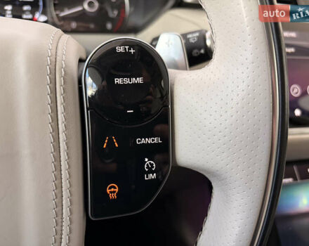 Білий Ленд Ровер Рендж Ровер Велар, об'ємом двигуна 2 л та пробігом 52 тис. км за 41500 $, фото 24 на Automoto.ua