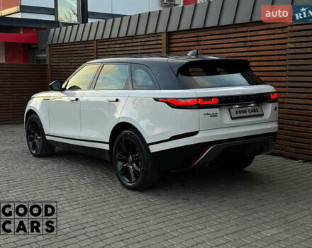 Белый Ленд Ровер Рендж Ровер Велар, объемом двигателя 2 л и пробегом 79 тыс. км за 43000 $, фото 4 на Automoto.ua