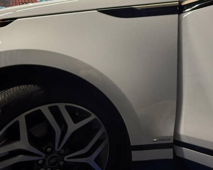 Білий Ленд Ровер Рендж Ровер Велар, об'ємом двигуна 3 л та пробігом 97 тис. км за 43500 $, фото 5 на Automoto.ua