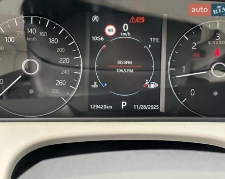 Білий Ленд Ровер Рендж Ровер Велар, об'ємом двигуна 2 л та пробігом 129 тис. км за 34900 $, фото 15 на Automoto.ua