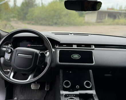 Ленд Ровер Рендж Ровер Велар 2019 в Калуше на Automoto.ua Белый Ленд Ровер Рендж Ровер Велар, объемом двигателя 2 л и пробегом 124 тыс. км за 35700 $, фото 34 на Automoto.ua
