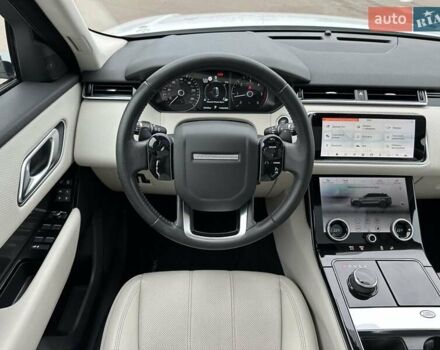 Білий Ленд Ровер Рендж Ровер Велар, об'ємом двигуна 2 л та пробігом 129 тис. км за 34900 $, фото 22 на Automoto.ua