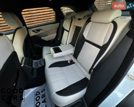 Белый Ленд Ровер Рендж Ровер Велар, объемом двигателя 2 л и пробегом 79 тыс. км за 43000 $, фото 26 на Automoto.ua