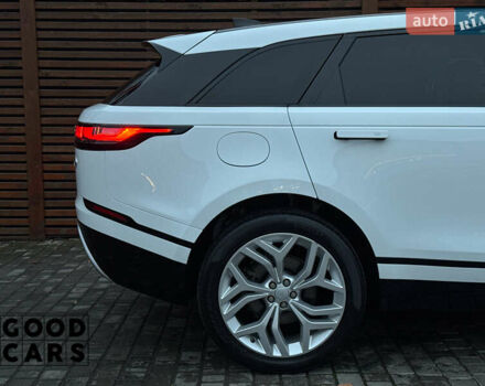 Белый Ленд Ровер Рендж Ровер Велар, объемом двигателя 2 л и пробегом 51 тыс. км за 42500 $, фото 11 на Automoto.ua