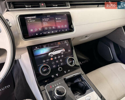 Білий Ленд Ровер Рендж Ровер Велар, об'ємом двигуна 2 л та пробігом 52 тис. км за 41500 $, фото 21 на Automoto.ua