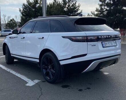Белый Ленд Ровер Рендж Ровер Велар, объемом двигателя 3 л и пробегом 99 тыс. км за 39000 $, фото 6 на Automoto.ua