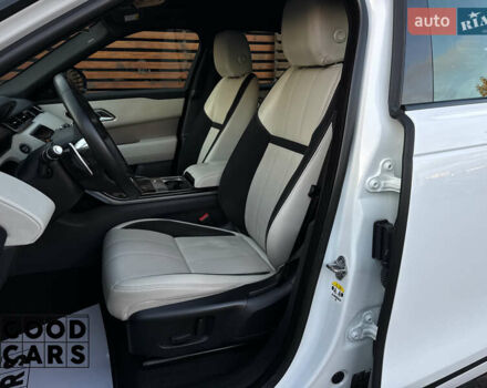 Белый Ленд Ровер Рендж Ровер Велар, объемом двигателя 2 л и пробегом 79 тыс. км за 43000 $, фото 21 на Automoto.ua