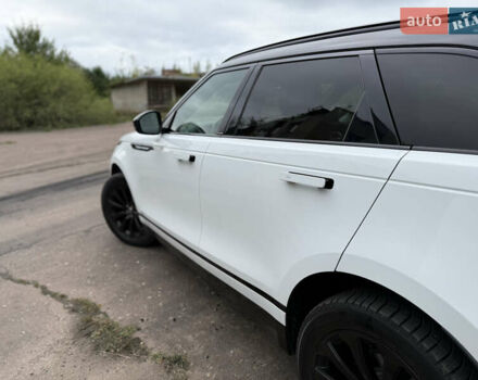 Ленд Ровер Рендж Ровер Велар 2019 в Калуше на Automoto.ua Белый Ленд Ровер Рендж Ровер Велар, объемом двигателя 2 л и пробегом 124 тыс. км за 35700 $, фото 17 на Automoto.ua