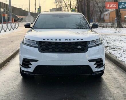 Белый Ленд Ровер Рендж Ровер Велар, объемом двигателя 3 л и пробегом 65 тыс. км за 29000 $, фото 1 на Automoto.ua