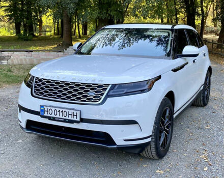 Белый Ленд Ровер Рендж Ровер Велар, объемом двигателя 2 л и пробегом 60 тыс. км за 47500 $, фото 2 на Automoto.ua