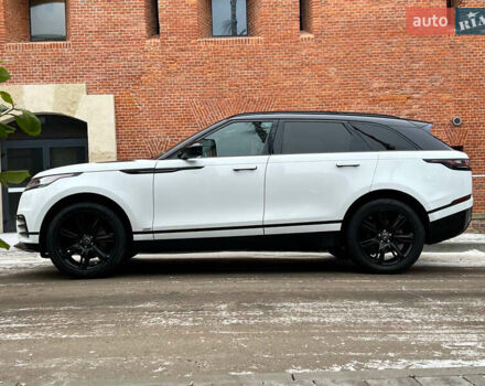 Білий Ленд Ровер Рендж Ровер Велар, об'ємом двигуна 2 л та пробігом 129 тис. км за 35900 $, фото 28 на Automoto.ua