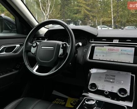 Білий Ленд Ровер Рендж Ровер Велар, об'ємом двигуна 2 л та пробігом 120 тис. км за 35900 $, фото 29 на Automoto.ua