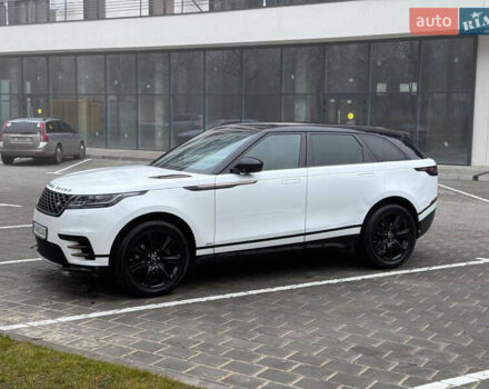 Белый Ленд Ровер Рендж Ровер Велар, объемом двигателя 2 л и пробегом 151 тыс. км за 34800 $, фото 11 на Automoto.ua