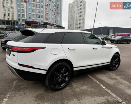Білий Ленд Ровер Рендж Ровер Велар, об'ємом двигуна 2 л та пробігом 88 тис. км за 44700 $, фото 35 на Automoto.ua
