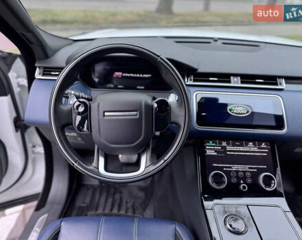 Белый Ленд Ровер Рендж Ровер Велар, объемом двигателя 2 л и пробегом 151 тыс. км за 34800 $, фото 27 на Automoto.ua