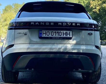 Белый Ленд Ровер Рендж Ровер Велар, объемом двигателя 2 л и пробегом 60 тыс. км за 47500 $, фото 15 на Automoto.ua