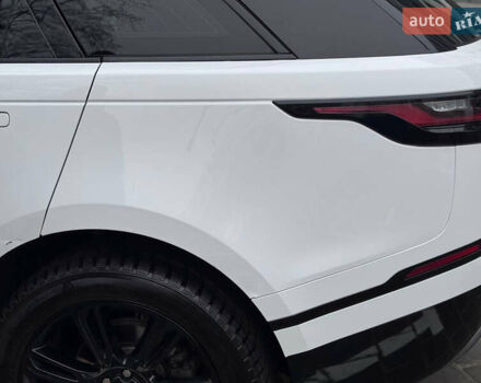 Белый Ленд Ровер Рендж Ровер Велар, объемом двигателя 2 л и пробегом 151 тыс. км за 34800 $, фото 20 на Automoto.ua