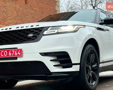 Білий Ленд Ровер Рендж Ровер Велар, об'ємом двигуна 2 л та пробігом 129 тис. км за 35900 $, фото 29 на Automoto.ua