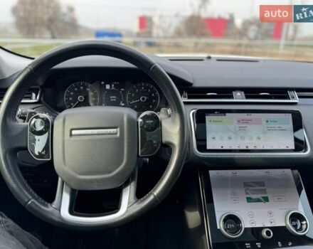 Белый Ленд Ровер Рендж Ровер Велар, объемом двигателя 2 л и пробегом 117 тыс. км за 36900 $, фото 7 на Automoto.ua
