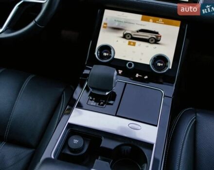 Білий Ленд Ровер Рендж Ровер Велар, об'ємом двигуна 2 л та пробігом 108 тис. км за 42000 $, фото 9 на Automoto.ua