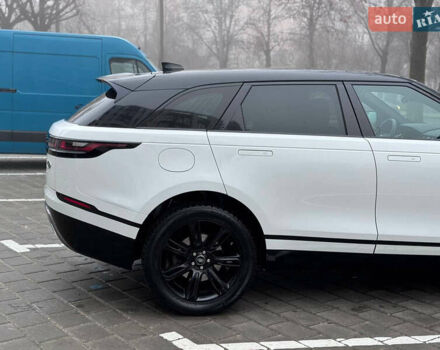 Белый Ленд Ровер Рендж Ровер Велар, объемом двигателя 2 л и пробегом 151 тыс. км за 34800 $, фото 15 на Automoto.ua
