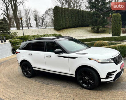 Білий Ленд Ровер Рендж Ровер Велар, об'ємом двигуна 2 л та пробігом 129 тис. км за 35900 $, фото 2 на Automoto.ua