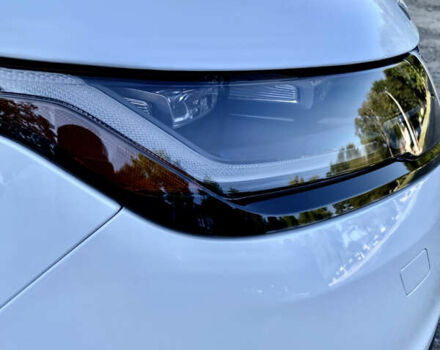 Белый Ленд Ровер Рендж Ровер Велар, объемом двигателя 2 л и пробегом 60 тыс. км за 47500 $, фото 10 на Automoto.ua