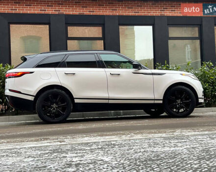 Білий Ленд Ровер Рендж Ровер Велар, об'ємом двигуна 2 л та пробігом 129 тис. км за 35900 $, фото 32 на Automoto.ua