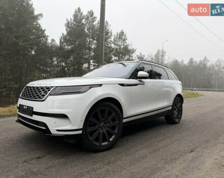 Білий Ленд Ровер Рендж Ровер Велар, об'ємом двигуна 2 л та пробігом 108 тис. км за 44999 $, фото 5 на Automoto.ua
