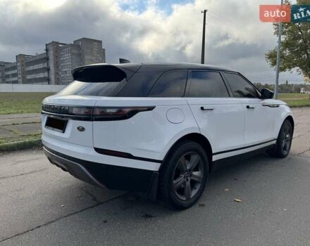 Белый Ленд Ровер Рендж Ровер Велар, объемом двигателя 2 л и пробегом 92 тыс. км за 48000 $, фото 7 на Automoto.ua