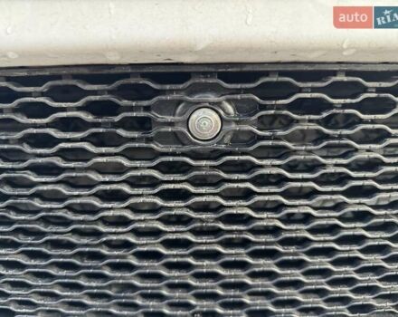 Белый Ленд Ровер Рендж Ровер Велар, объемом двигателя 2 л и пробегом 92 тыс. км за 48000 $, фото 32 на Automoto.ua