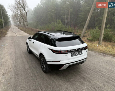 Білий Ленд Ровер Рендж Ровер Велар, об'ємом двигуна 2 л та пробігом 108 тис. км за 44999 $, фото 19 на Automoto.ua