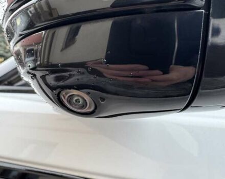 Білий Ленд Ровер Рендж Ровер Велар, об'ємом двигуна 2 л та пробігом 128 тис. км за 38900 $, фото 30 на Automoto.ua