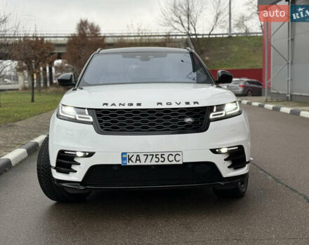 Белый Ленд Ровер Рендж Ровер Велар, объемом двигателя 2 л и пробегом 60 тыс. км за 44999 $, фото 4 на Automoto.ua