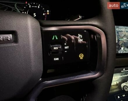 Белый Ленд Ровер Рендж Ровер Велар, объемом двигателя 2 л и пробегом 68 тыс. км за 57500 $, фото 96 на Automoto.ua