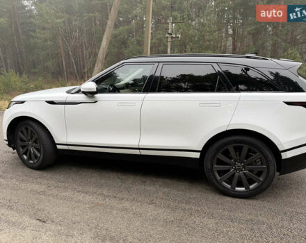 Білий Ленд Ровер Рендж Ровер Велар, об'ємом двигуна 2 л та пробігом 108 тис. км за 44999 $, фото 10 на Automoto.ua
