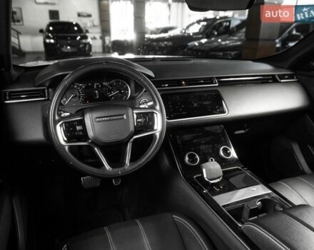 Білий Ленд Ровер Рендж Ровер Велар, об'ємом двигуна 3 л та пробігом 102 тис. км за 48900 $, фото 65 на Automoto.ua