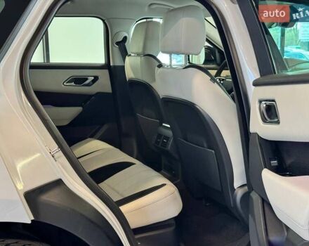Ленд Ровер Рендж Ровер Велар 2021 в Львове на Automoto.ua Белый Ленд Ровер Рендж Ровер Велар, объемом двигателя 2 л и пробегом 96 тыс. км за 45900 $, фото 38 на Automoto.ua