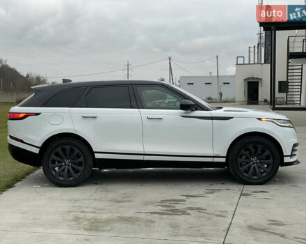 Білий Ленд Ровер Рендж Ровер Велар, об'ємом двигуна 2 л та пробігом 25 тис. км за 45000 $, фото 9 на Automoto.ua
