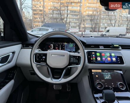 Білий Ленд Ровер Рендж Ровер Велар, об'ємом двигуна 2 л та пробігом 63 тис. км за 44999 $, фото 39 на Automoto.ua