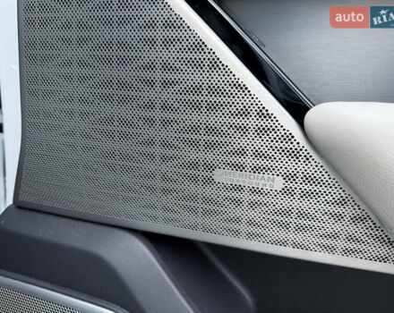 Білий Ленд Ровер Рендж Ровер Велар, об'ємом двигуна 2 л та пробігом 63 тис. км за 44500 $, фото 47 на Automoto.ua