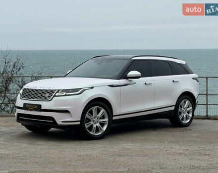 Белый Ленд Ровер Рендж Ровер Велар, объемом двигателя 2 л и пробегом 28 тыс. км за 48900 $, фото 2 на Automoto.ua